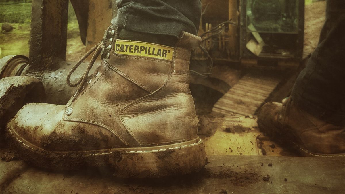 Safety Boots & Shoes